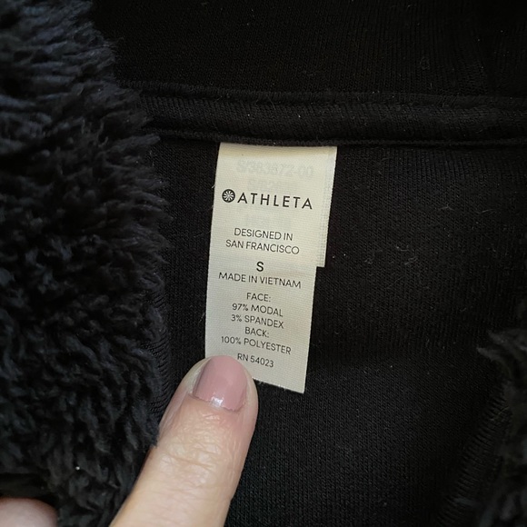 Athleta Black Sherpa Reversible Hoodie Jacket Sz S - Picture 10 of 10